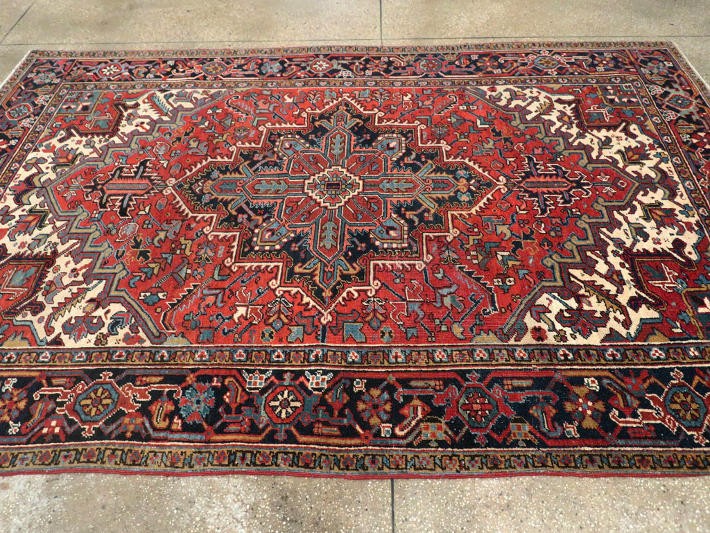 Vintage Persian Heriz Carpet, No.29123 - Galerie Shabab