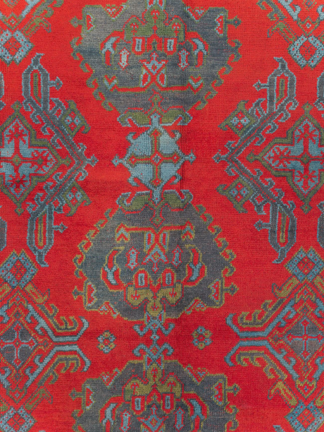 Antique Oushak Carpet, No.29128 - Galerie Shabab