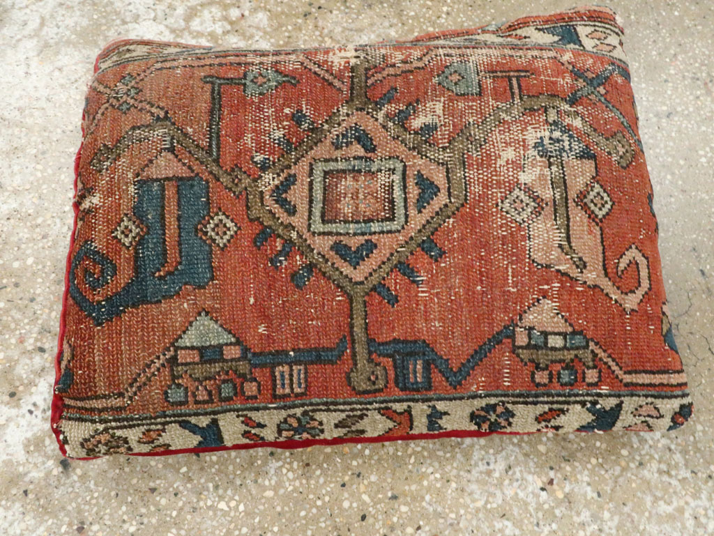 Antique Persian Heriz Pillow, No.29141 - Galerie Shabab