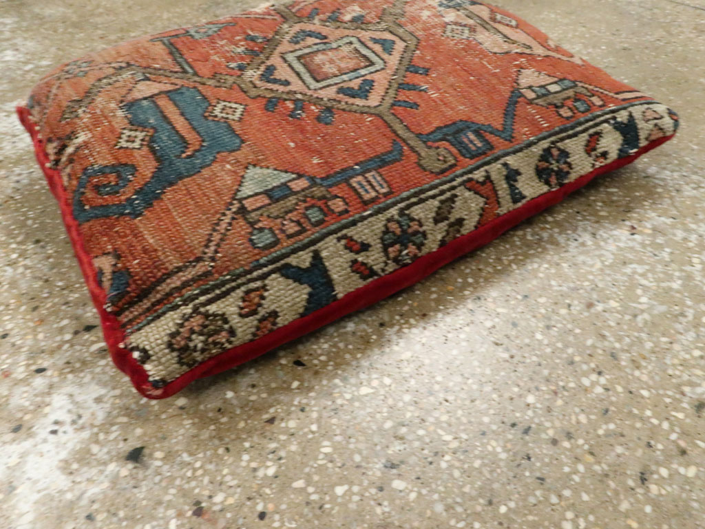Antique Persian Heriz Pillow, No.29141 - Galerie Shabab
