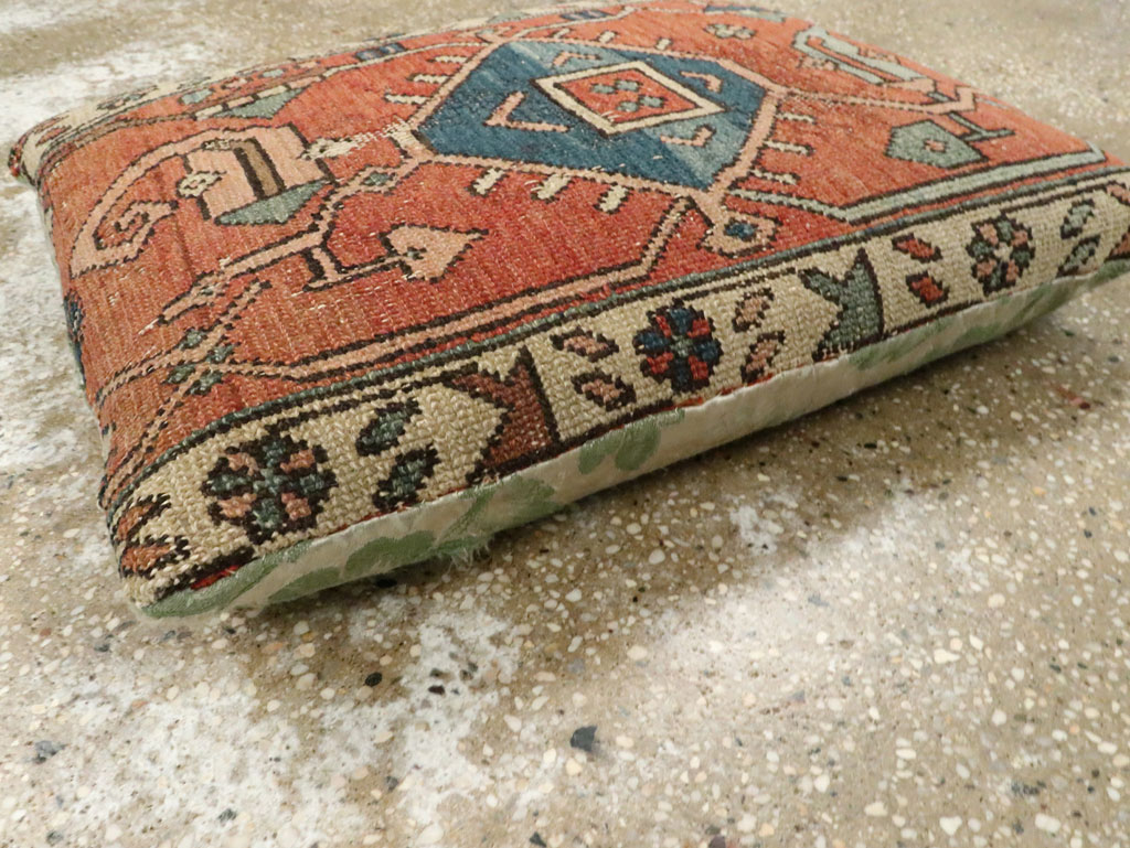 Antique Persian Heriz Pillow, No.29142 - Galerie Shabab