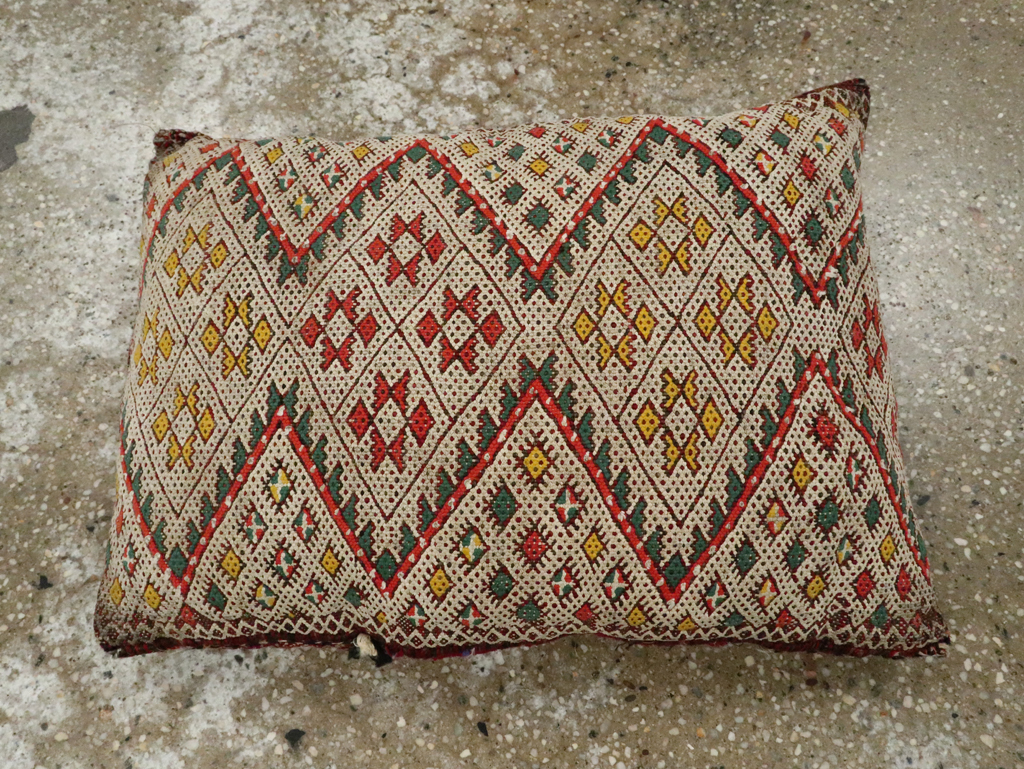 Vintage Persian Kilim Pillow, No.29143 - Galerie Shabab