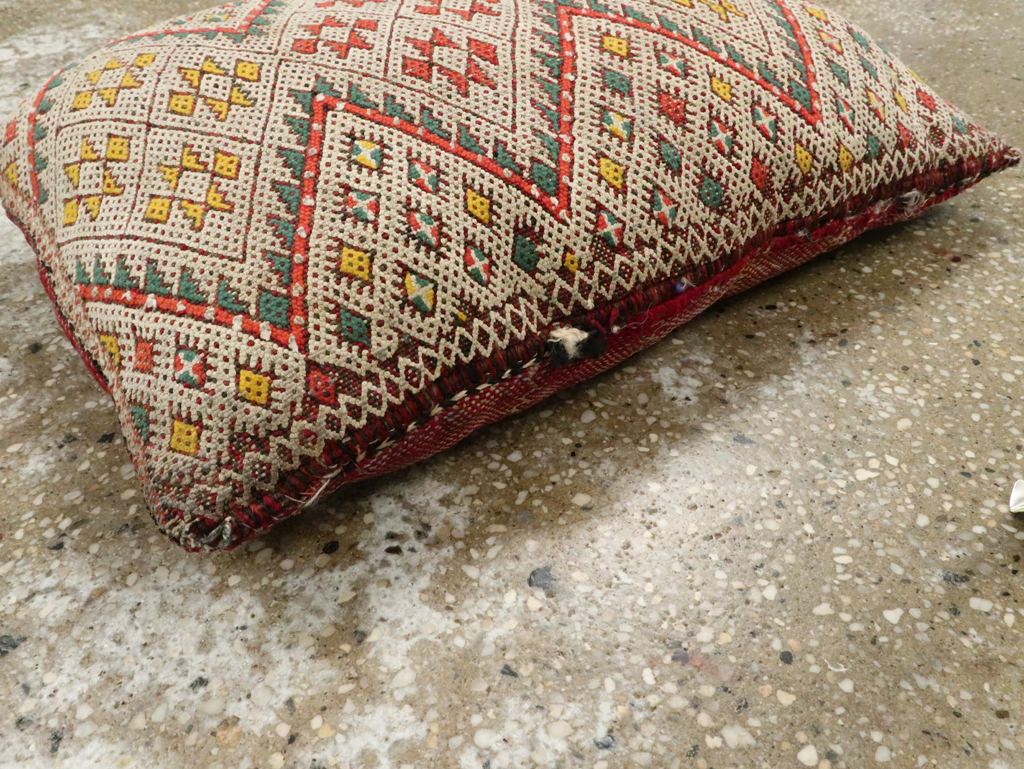 Vintage Persian Kilim Pillow, No.29143 - Galerie Shabab
