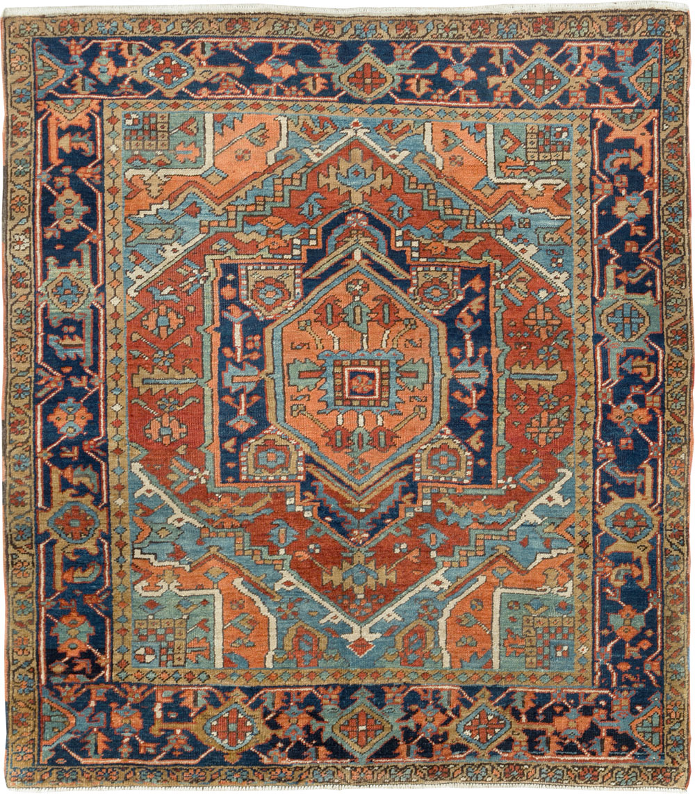 Antique Persian Heriz Square Accent Rug, No.29145 - Galerie Shabab