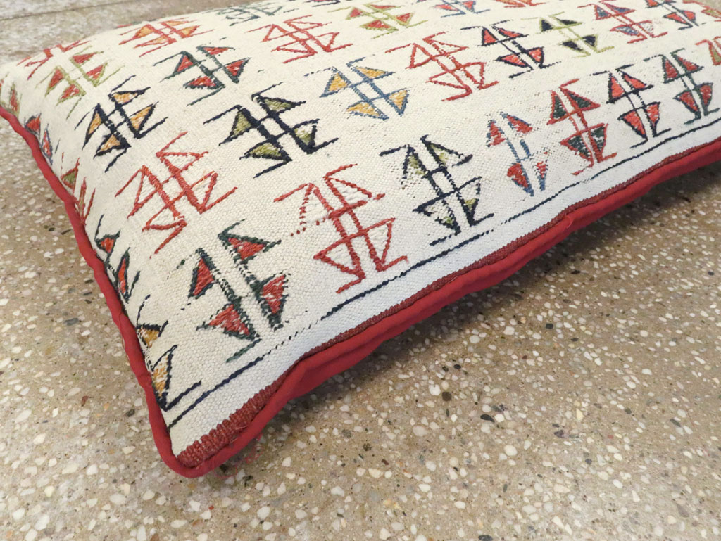 Vintage Persian Kurdish Pillow (Pair: 1 of 2), No.29148 - Galerie Shabab