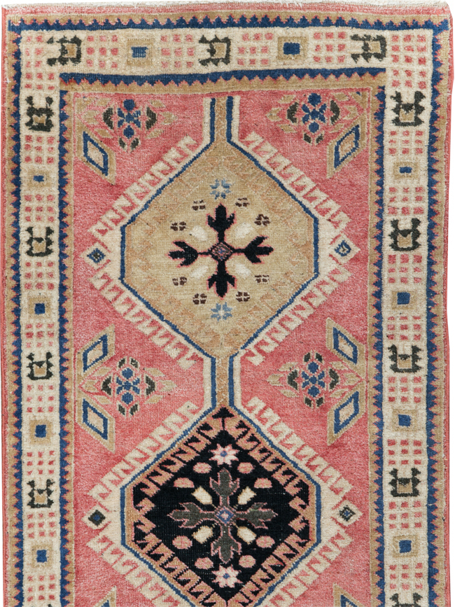Vintage Persian Serab Small Runner, No.29153 - Galerie Shabab