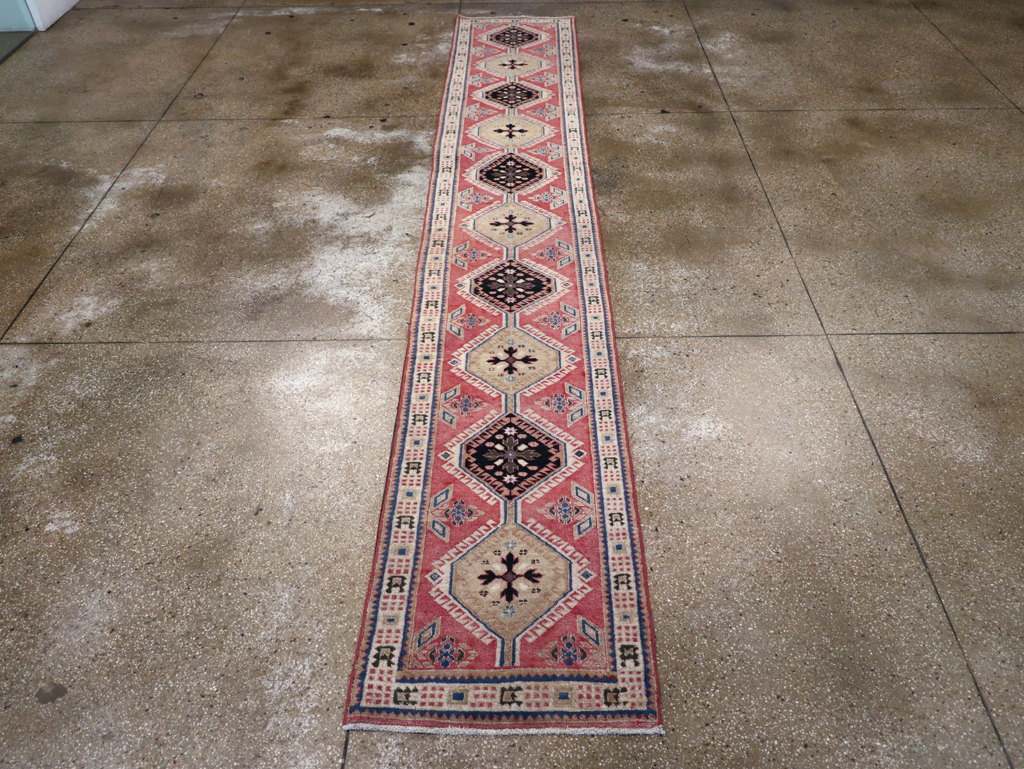 Vintage Persian Serab Runner, No.29153 - Galerie Shabab