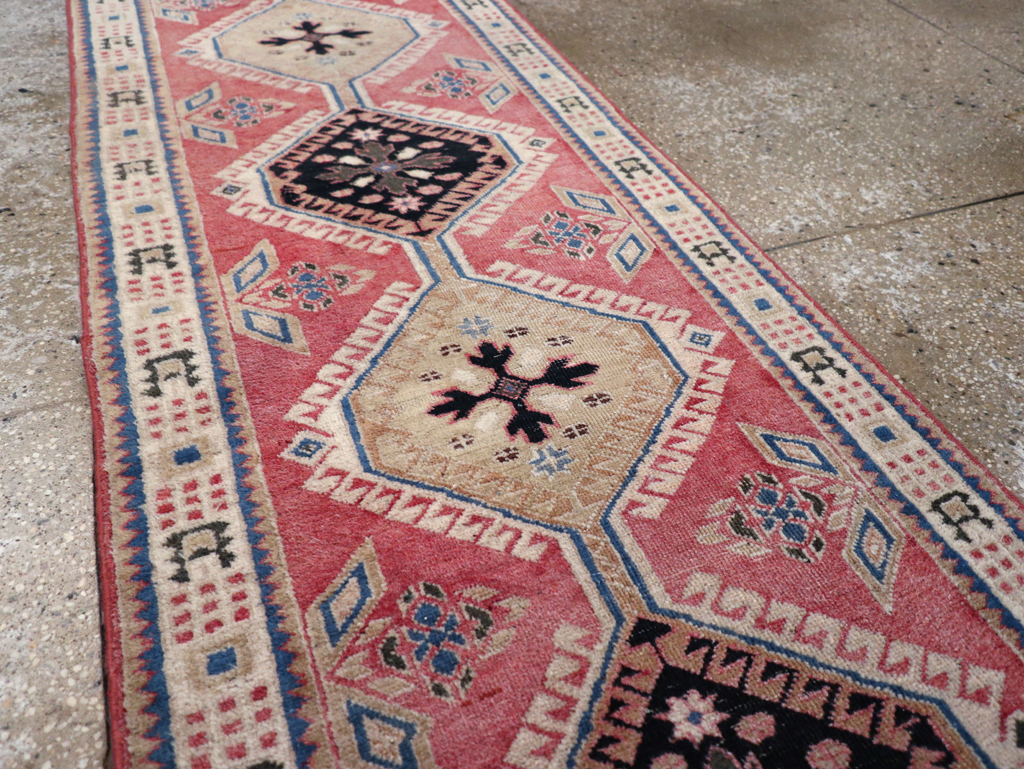 Vintage Persian Serab Small Runner, No.29153 - Galerie Shabab