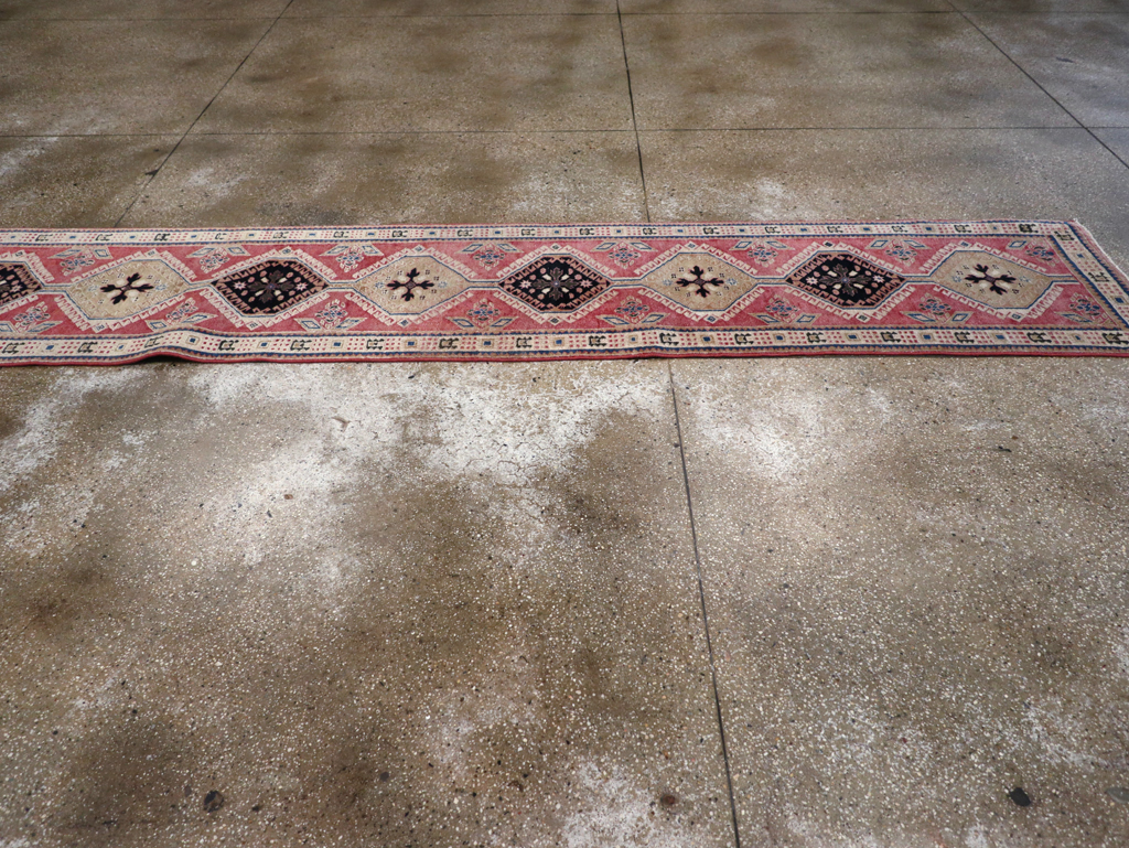 Vintage Persian Serab Small Runner, No.29153 - Galerie Shabab