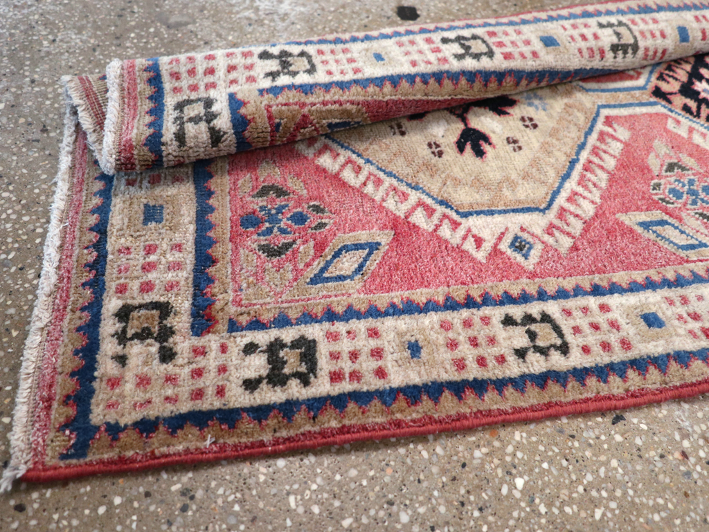 Vintage Persian Serab Small Runner, No.29153 - Galerie Shabab