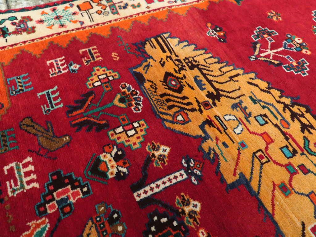 Vintage Persian Gabbeh Pictorial Accent Rug, No.29154 - Galerie Shabab