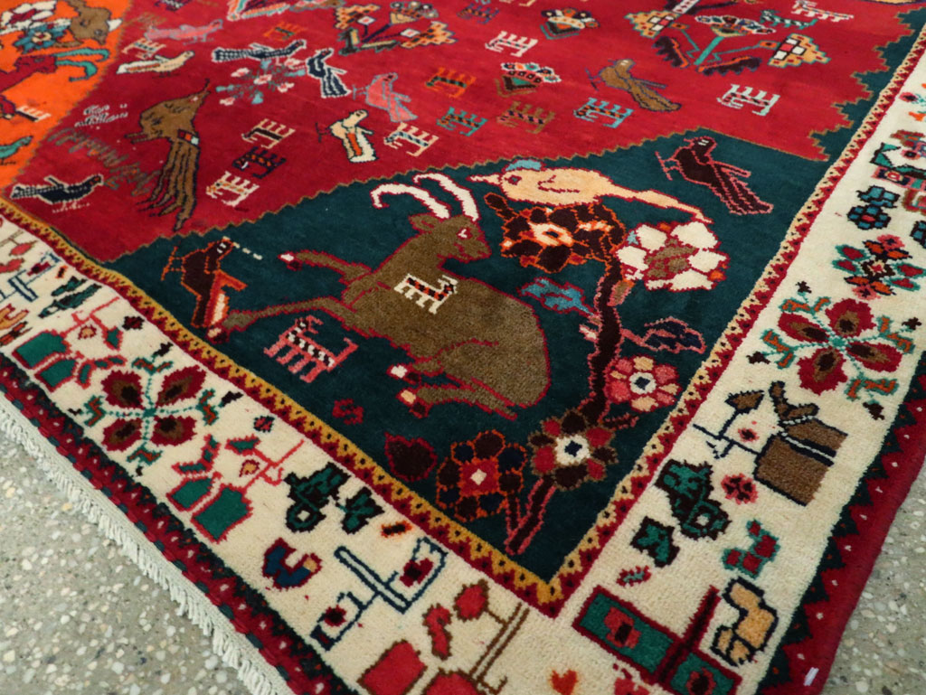 Vintage Persian Gabbeh Pictorial Accent Rug, No.29154 - Galerie Shabab