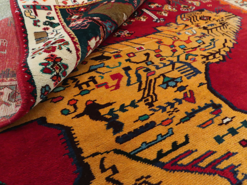 Vintage Persian Gabbeh Pictorial Accent Rug, No.29154 - Galerie Shabab