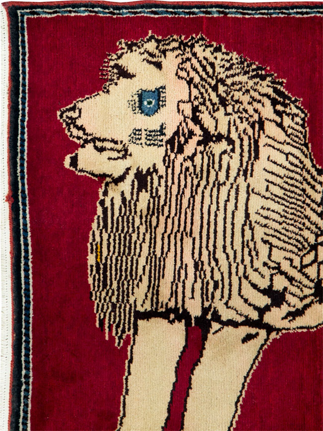 Vintage Persian Pictorial Gabbeh Throw Rug, No.29155 - Galerie Shabab