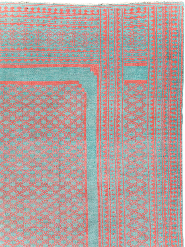 Vintage Persian Flatweave Kilim Accent Carpet, No.29163 - Galerie Shabab
