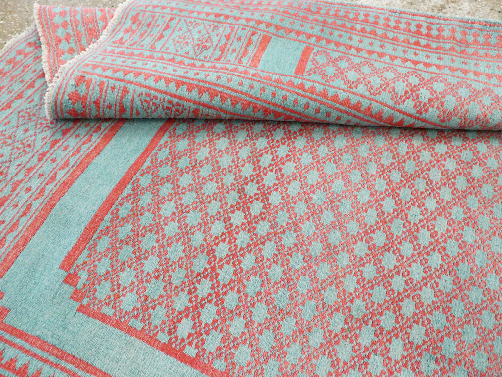 Vintage Persian Flatweave Kilim Accent Carpet, No.29163 - Galerie Shabab