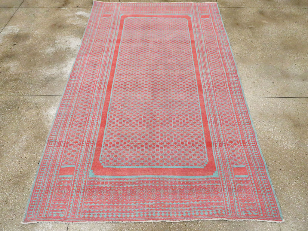Vintage Persian Flatweave Kilim Accent Carpet, No.29163 - Galerie Shabab
