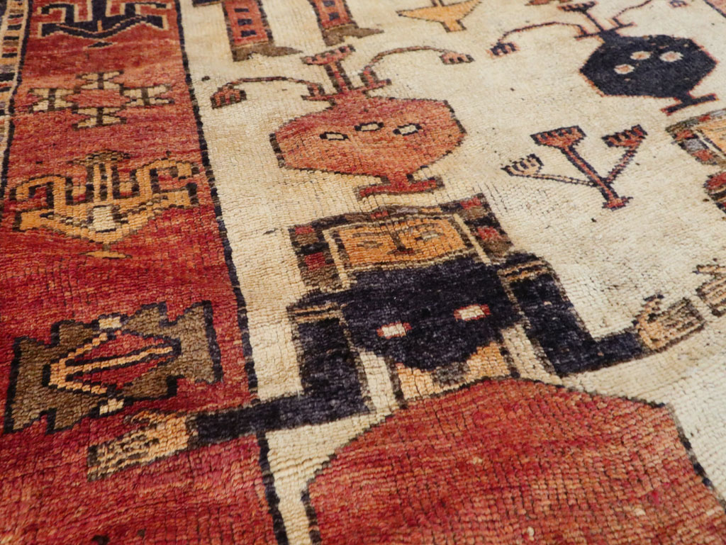 Vintage Persian Bakhtiari Pictorial Rug, No.29169 - Galerie Shabab