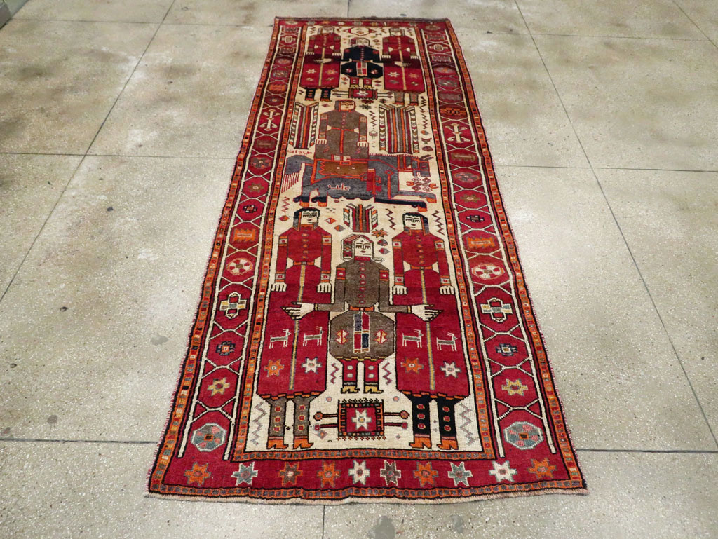 Vintage Persian Pictorial Bakhtiari Rug, No.29179 - Galerie Shabab