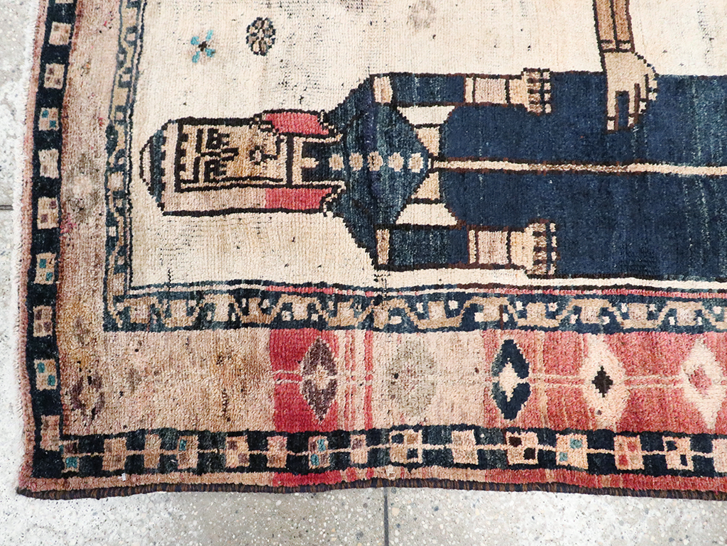 Tribal Persian Pictorial Bakhtiari Square Accent Rug, No.29182 - Galerie Shabab