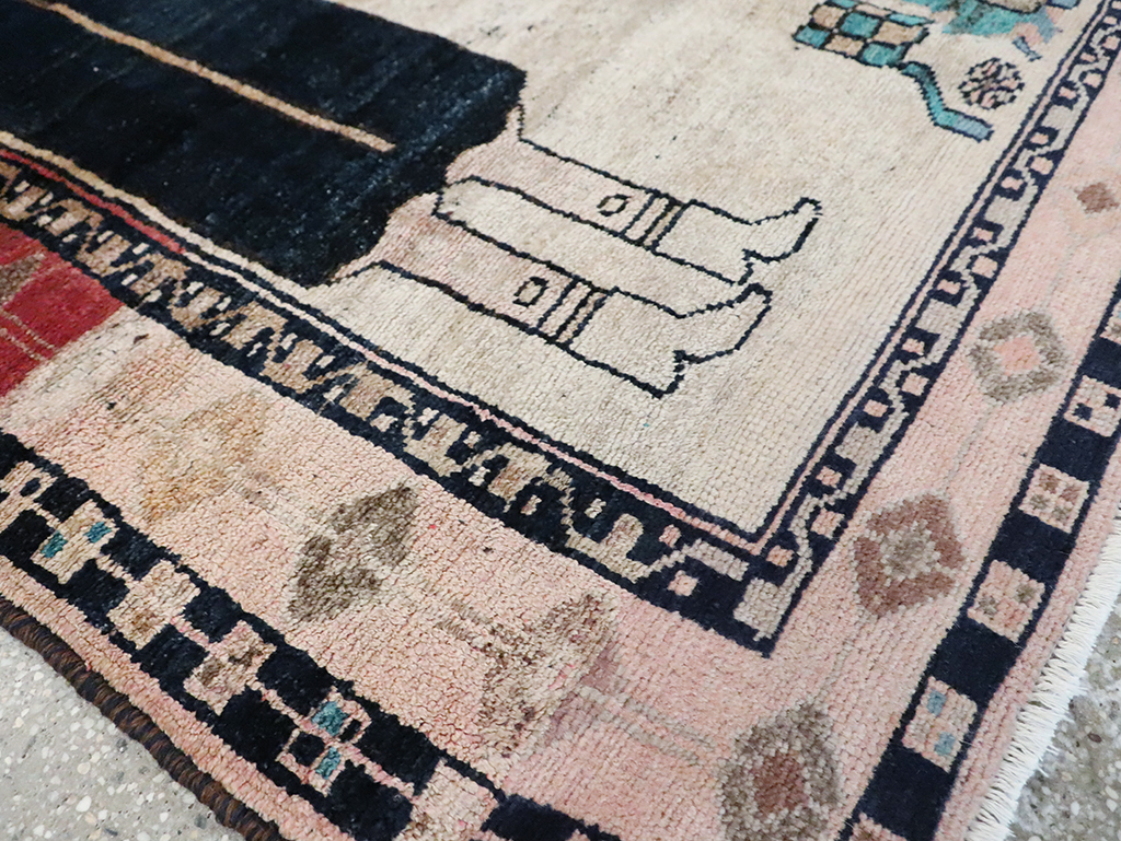 Tribal Persian Pictorial Bakhtiari Square Accent Rug, No.29182 - Galerie Shabab