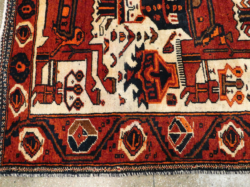 Vintage Persian Bakhtiari Pictorial Runner, No.29185 - Galerie Shabab