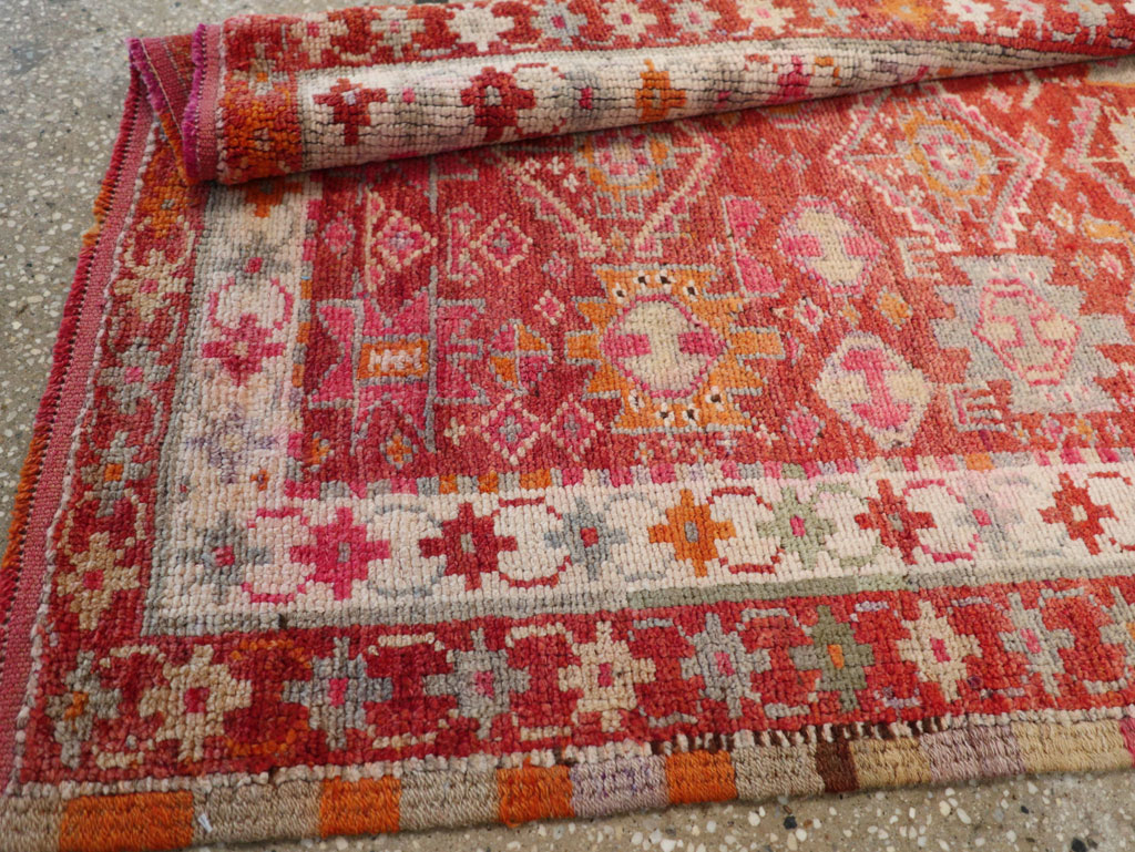 Vintage Turkish Anatolian Runner, No.29189 - Galerie Shabab
