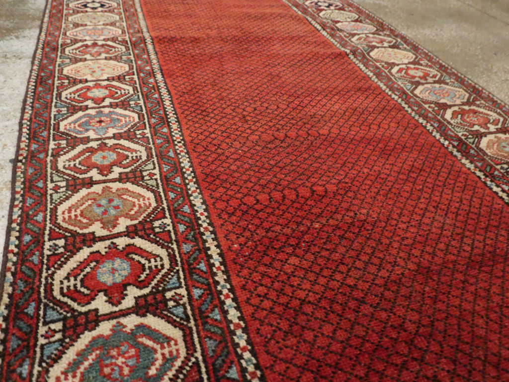 Vintage Persian Malayer Runner, No.29191 - Galerie Shabab