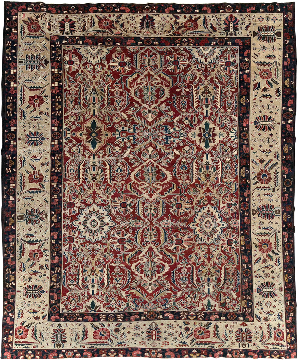 Vintage Persian Bakhtiari Tribal Room Size Carpet, No.29197 - Galerie Shabab
