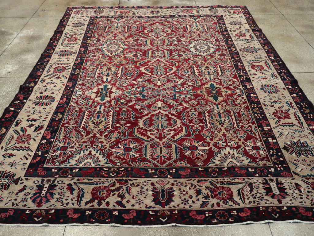 Vintage Persian Bakhtiari Tribal Room Size Carpet, No.29197 - Galerie Shabab