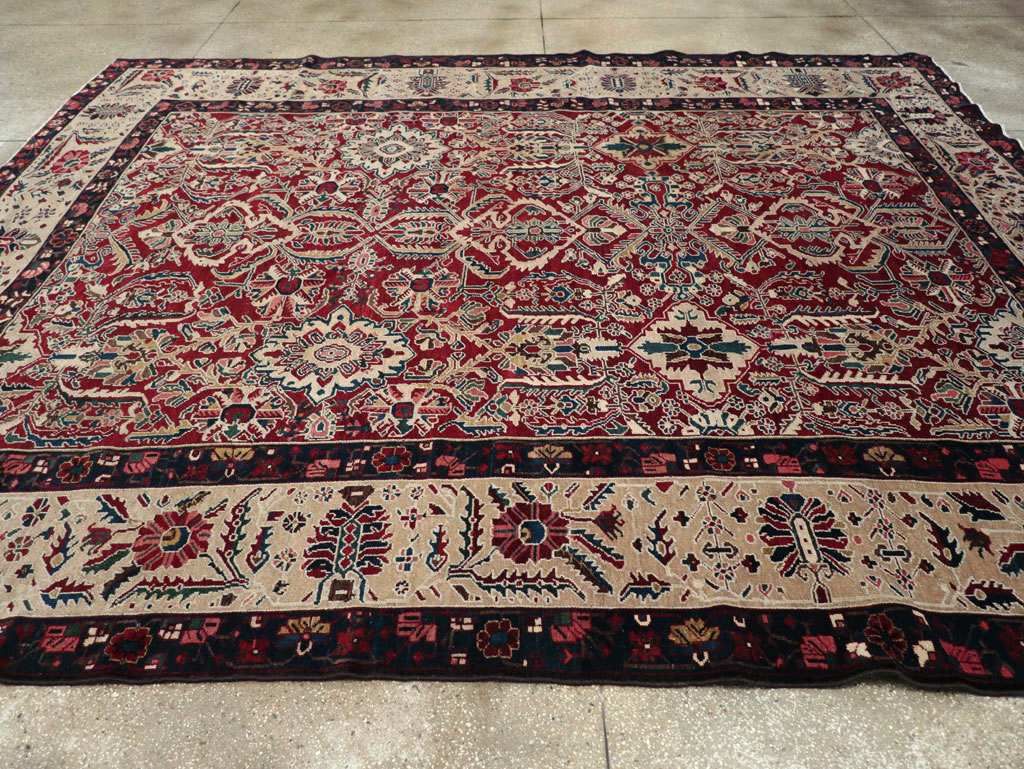 Vintage Persian Bakhtiari Tribal Room Size Carpet, No.29197 - Galerie Shabab