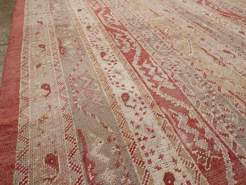 Antique Turkish Oushak Oversize Carpet, No.29198 - Galerie Shabab