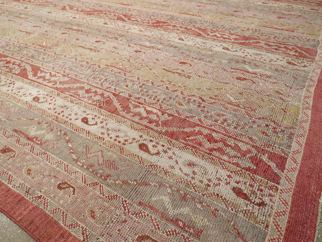 Antique Turkish Oushak Oversize Carpet, No.29198 - Galerie Shabab