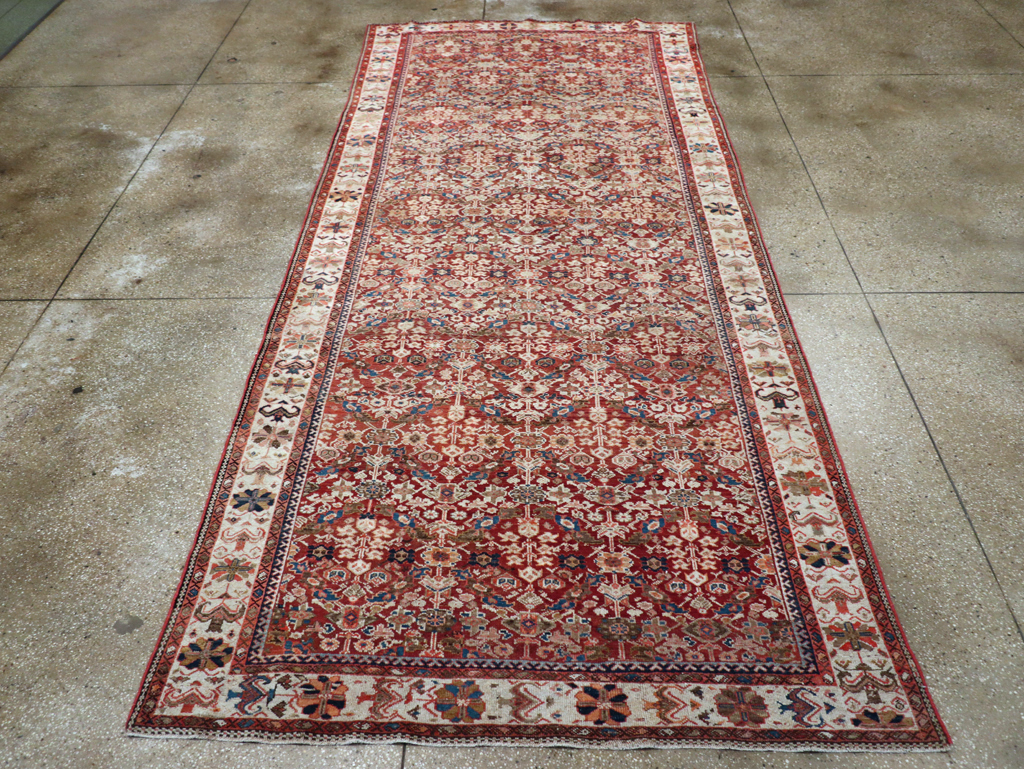 Antique Persian Malayer Gallery Carpet, No.29203 - Galerie Shabab