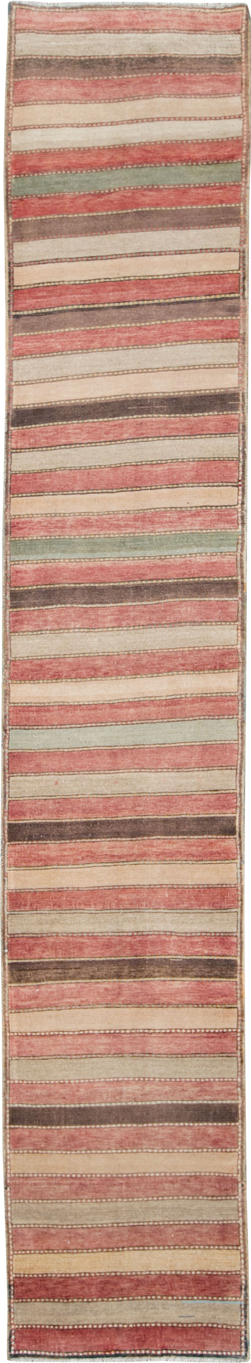 Vintage Turkish Anatolian Long Runner, No.29219 - Galerie Shabab