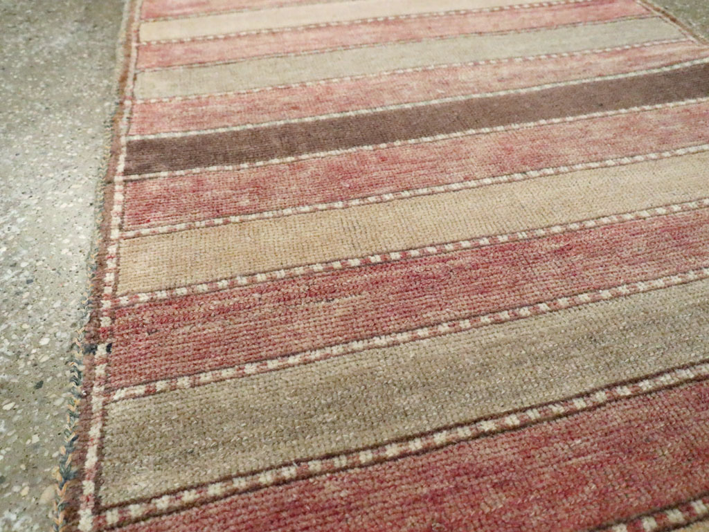Vintage Turkish Anatolian Long Runner, No.29219 - Galerie Shabab