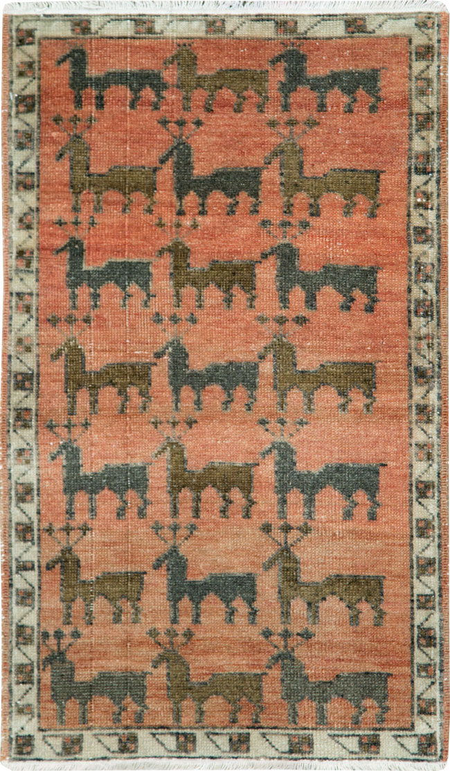 Vintage Anatolian Pictorial Rug, No.29230 - Galerie Shabab