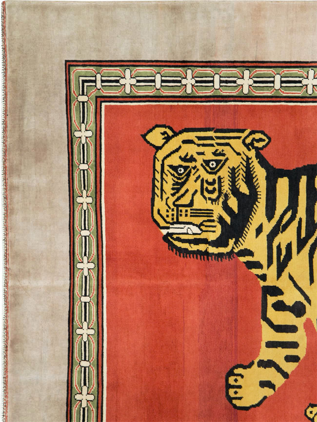 Vintage Inspired Khotan Rug, No.29234 - Galerie Shabab