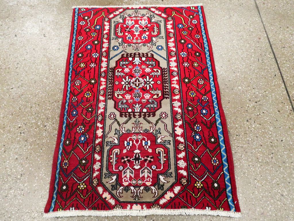 Vintage Persian Tabriz Throw Rug (Pair: 2 of 2), No.29241 - Galerie Shabab