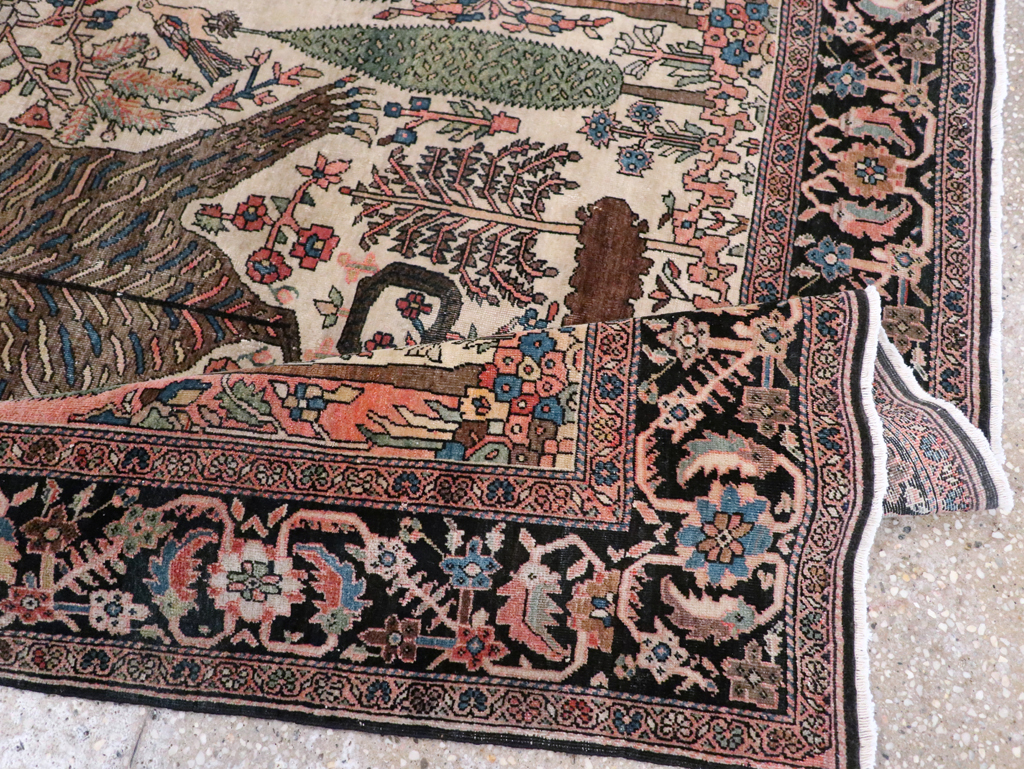 Antique Sarouk Farahan Pictorial Rug, No.29250 - Galerie Shabab