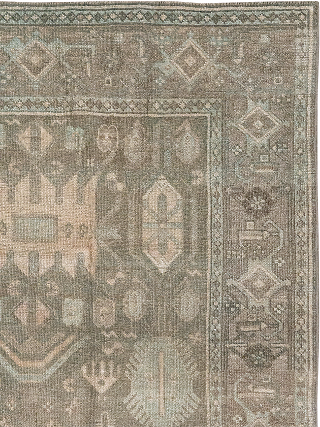 Antique Persian Bidjar Rug, No.29258 - Galerie Shabab