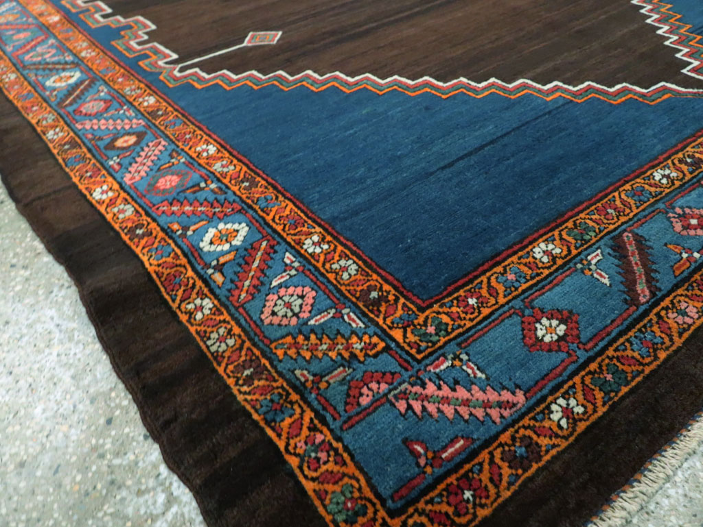 Antique Persian Bakhshaish Gallery Carpet, No.29260 - Galerie Shabab