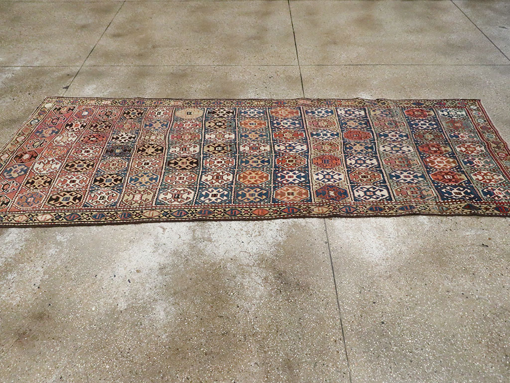 Antique Turkish Anatolian Runner, No.29262 - Galerie Shabab