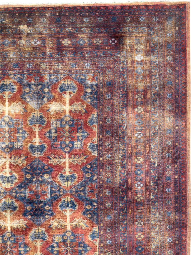 Vintage Central Asian Silk Turkoman Tribal Accent Rug, No.29268 - Galerie Shabab