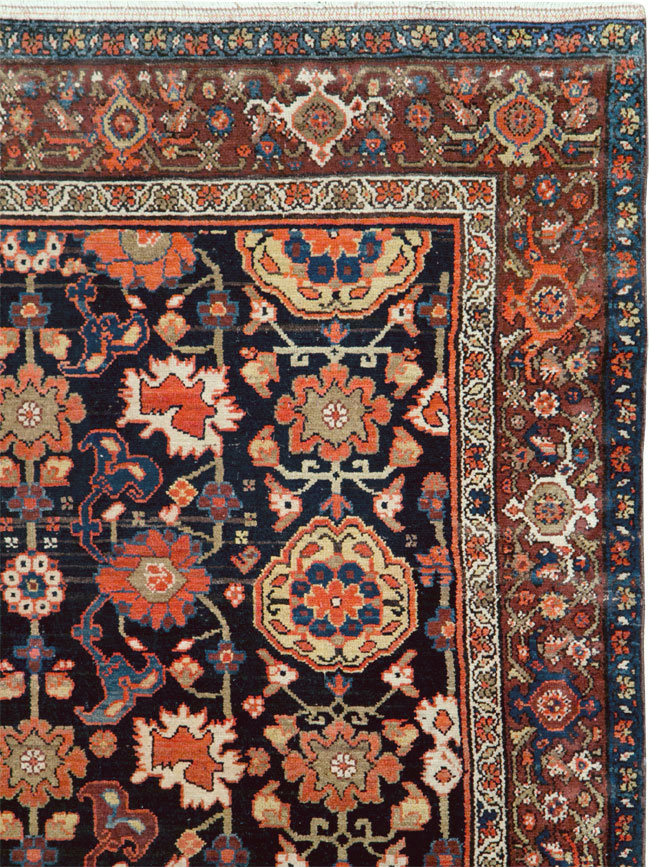 Antique Persian Malayer Gallery Carpet, No.29269 - Galerie Shabab