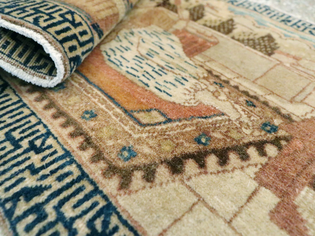 Vintage Persian Tabriz Pictorial Throw Rug, No.29270 - Galerie Shabab