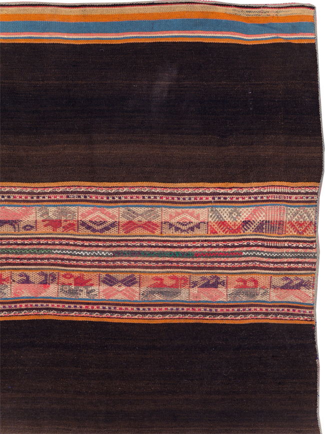Vintage Perisan Square Kilim, No.29282 - Galerie Shabab