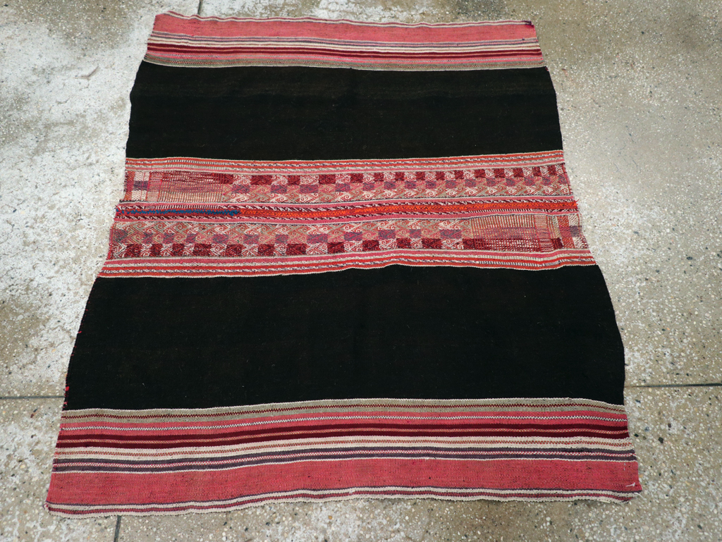 Vintage Persian Kilim, No.29283 - Galerie Shabab