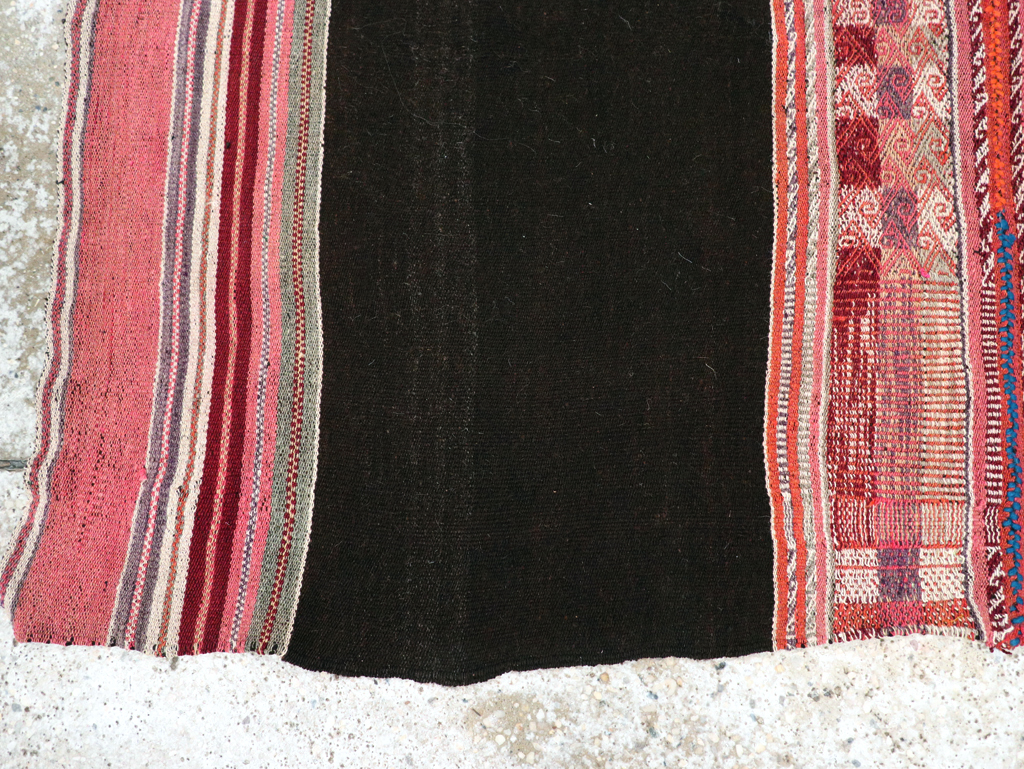 Vintage Persian Kilim, No.29283 - Galerie Shabab