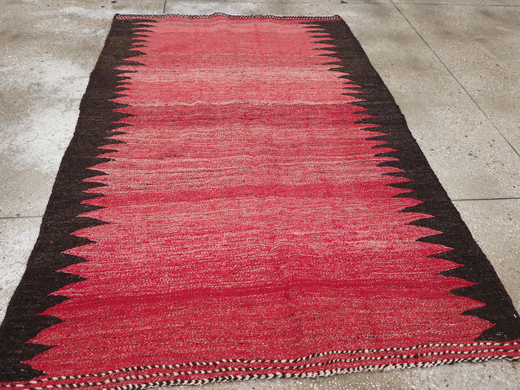 Vintage Persian Flatweave Kilim Accent Rug, No.29285 - Galerie Shabab